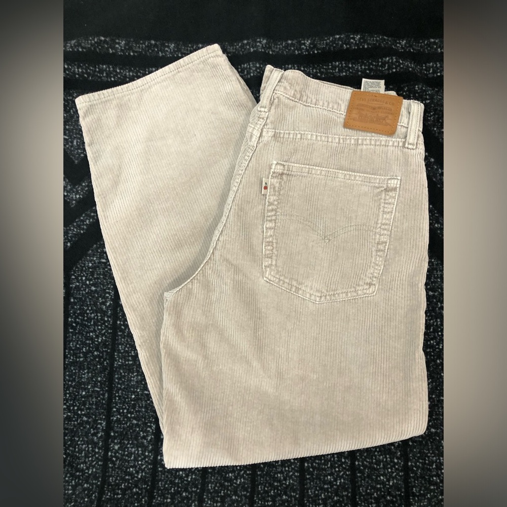 Levi's Women's Beige Corduroy Pants